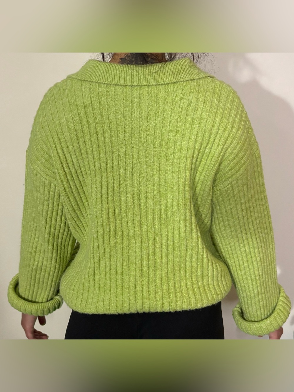 Zara Lime Green Ribbed V-Neck Sweater with Polo Collar - Picture 3 of 11